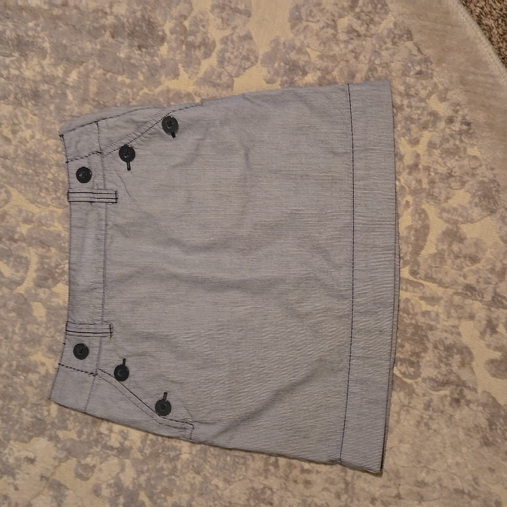 🌞☀️🌞H&M Blue and White Stripped 90s Button Mini Skirt size 4 - Picture 1 of 8